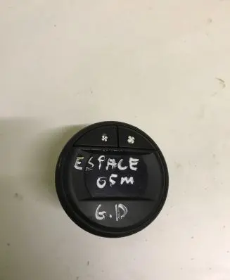 Renault Espace - Grand espace IV Climate control unit 21000167A 8200368