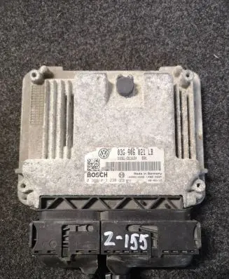 Skoda Octavia Mk2 (1Z) Engine control unit/module 03G906021LB 1039S14582 0280013238