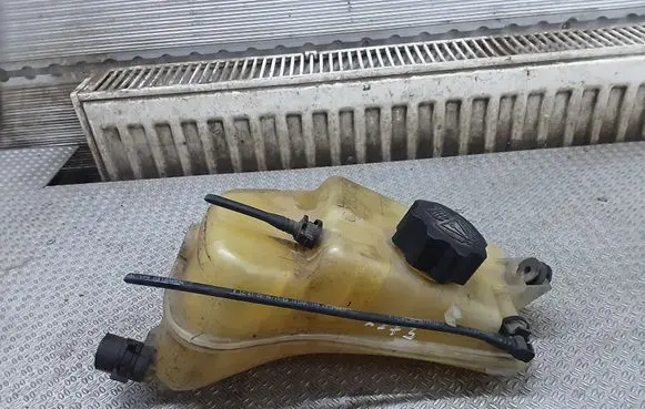 Citroen Xsara Picasso Coolant expansion tank/reservoir