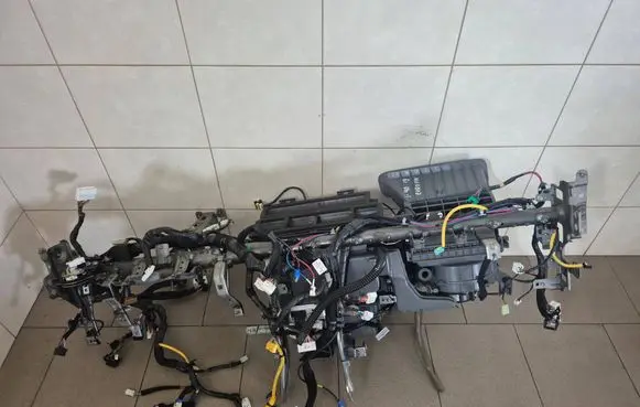 Hyundai i40 Dashboard cross member/frame bar