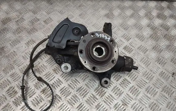Peugeot Traveller Front wheel hub 98136419