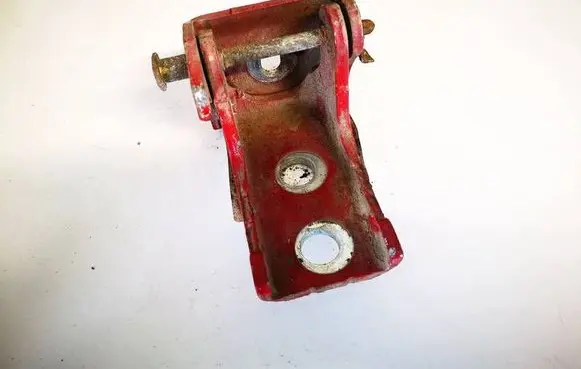 Citroen C3 Rear door lower hinge