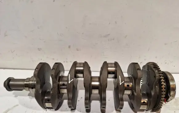 Opel Astra J Crankshaft A17DTR
