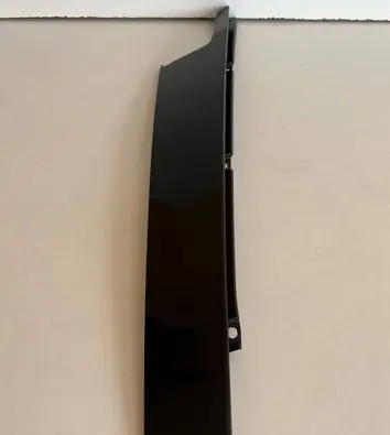 Skoda Kamiq Front door glass trim molding 658837901