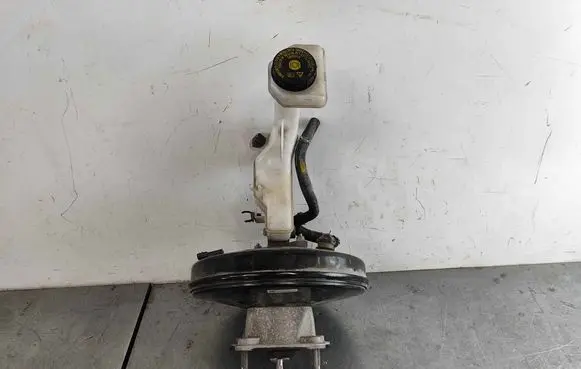 Nissan X-Trail T32 Brake booster 789380
