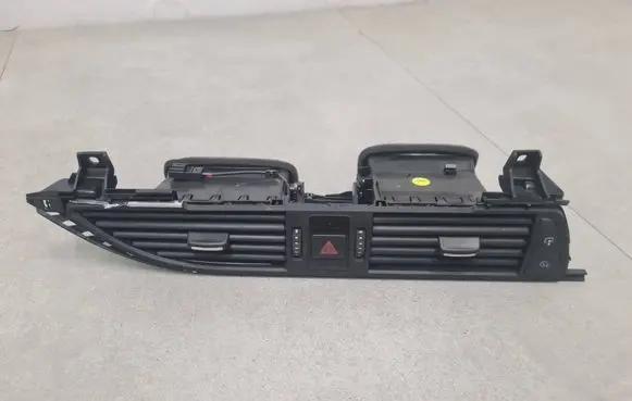 Audi A6 C7 Dash center air vent grill 4G2820951