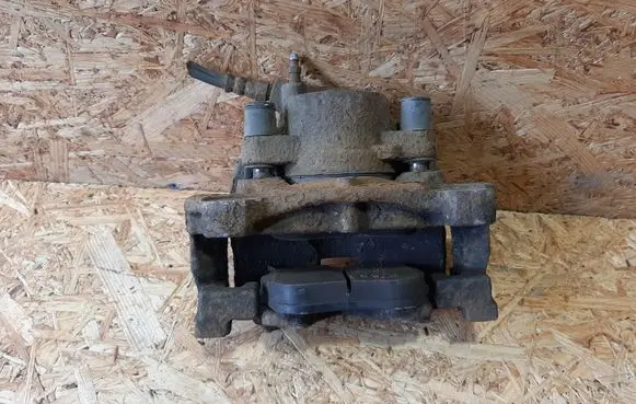 Volvo V70 Front brake caliper