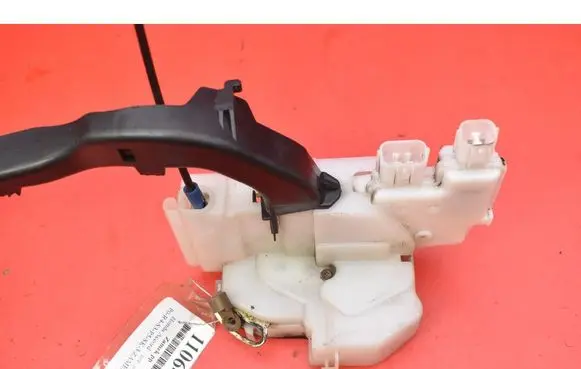 Honda Accord Front door lock