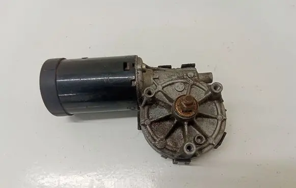Mercedes-Benz E W210 Wiper motor 0390241420