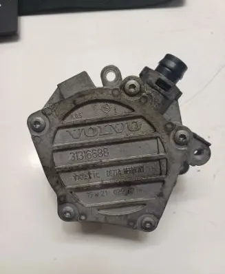Volvo S60 Vacuum pump 31316688