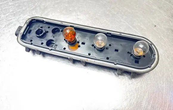 Opel Sintra Tail light bulb cover holder 
