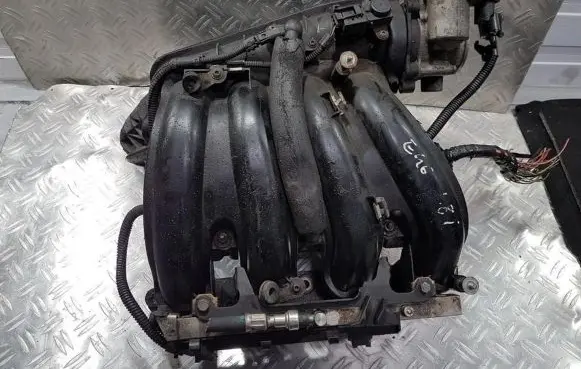 BMW 3 E46 Intake manifold 