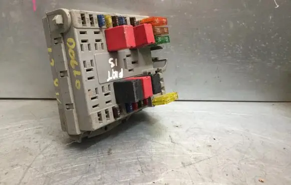 Fiat Doblo Fuse box set 46752701 20010713