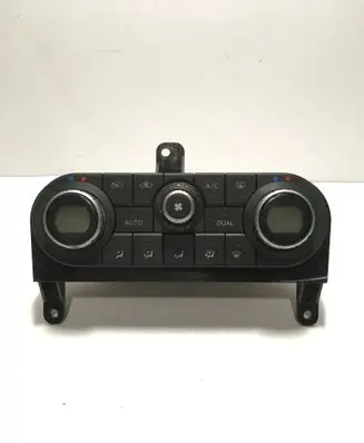 Nissan Qashqai Climate control unit 27500JD45B C7601