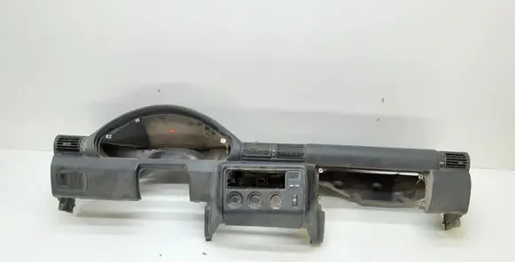 BMW 5 E34 Dashboard