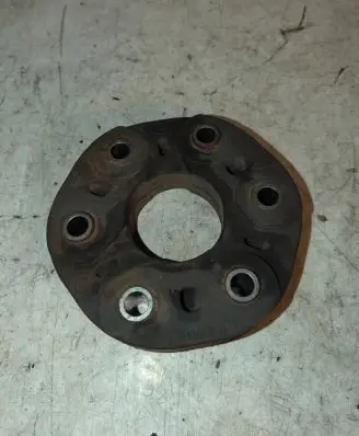 Mercedes-Benz C AMG W204 Rear prop shaft donut coupling/joint A2034110015