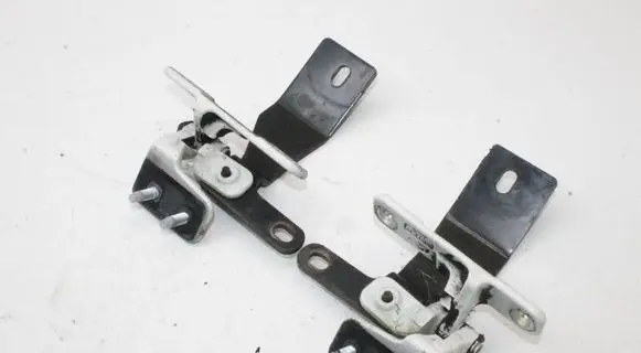 Land Rover Range Rover Sport L320 Tailgate/trunk/boot hinge