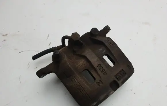 Isuzu D-Max Front brake caliper 4536