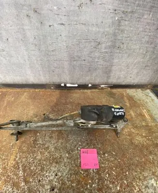 Renault Laguna II Front wiper linkage and motor 