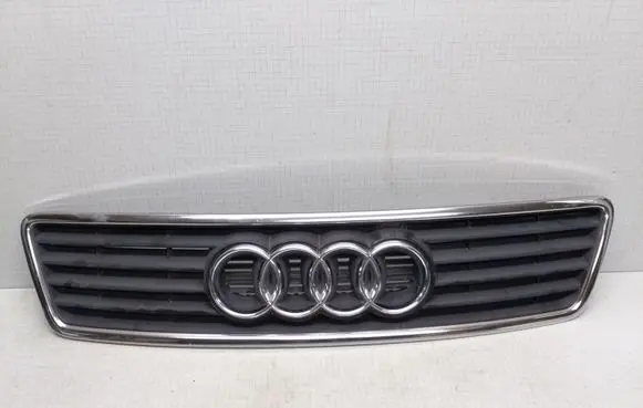 Audi A6 S6 C5 4B Front bumper upper radiator grill 4B0853651A
