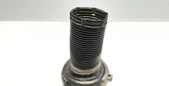 Volvo S90, V90 Front upper strut mount 31451270