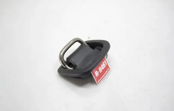 Volkswagen PASSAT B8 Tie down hook / loop 8V0863503B