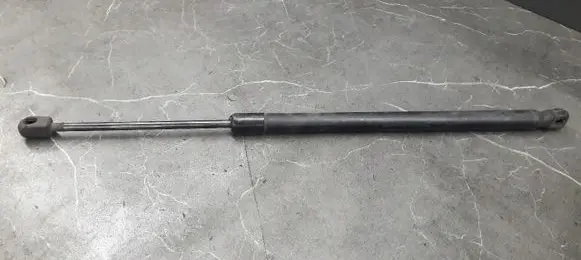 Volkswagen Touran III Tailgate strut A1370100335