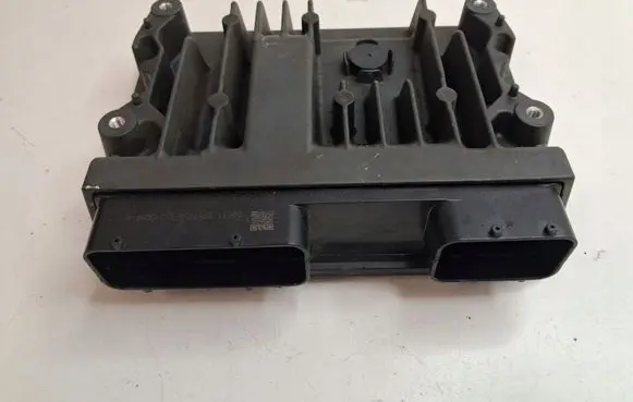 Toyota Hilux (N140, N150, N160, N170) Combustion control unit/module 8966116840