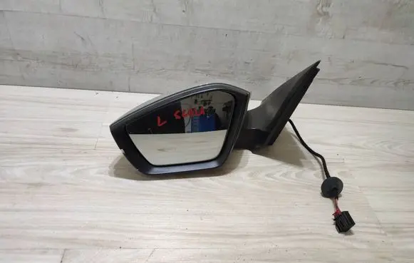 Front door electric wing mirror