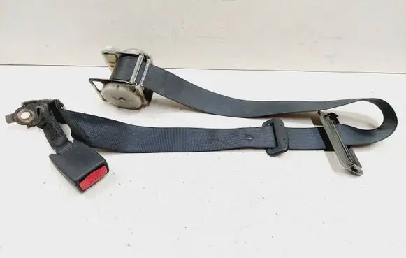 Chrysler 300 - 300C Middle seatbelt (rear) P0UW811DBAE 51997 519933267