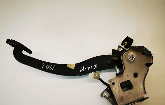 Clutch pedal