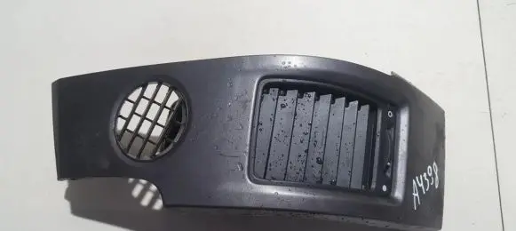 Honda CR-V Dash center air vent grill 77630SWWE020M1 77630-SWW-E020-M1