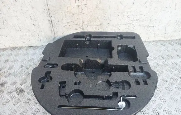 Peugeot 3008 I Tool box 9670346680