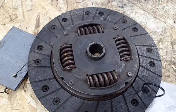 Volkswagen Polo Clutch pressure plate 1862265031 SACHS