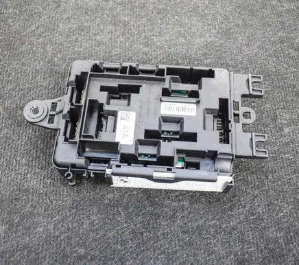 BMW 1 F20 F21 Fuse box set 9261110