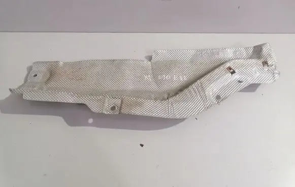 BMW 3 E92 E93 Heat shield in engine bay 7059365