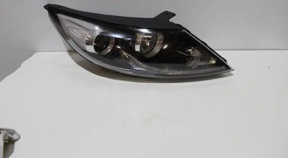 KIA Sportage Headlight/headlamp 