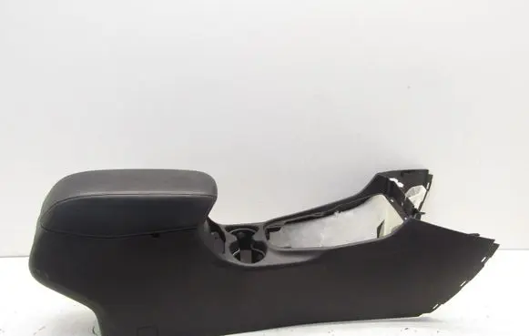 Jeep Cherokee Center console 132022