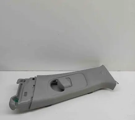 (B) pillar trim (bottom)