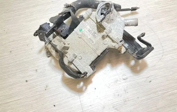 Land Rover Discovery Sport EGR valve cooler G4D39F464BA