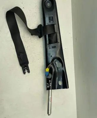 Volvo XC90 Front seatbelt 30662735