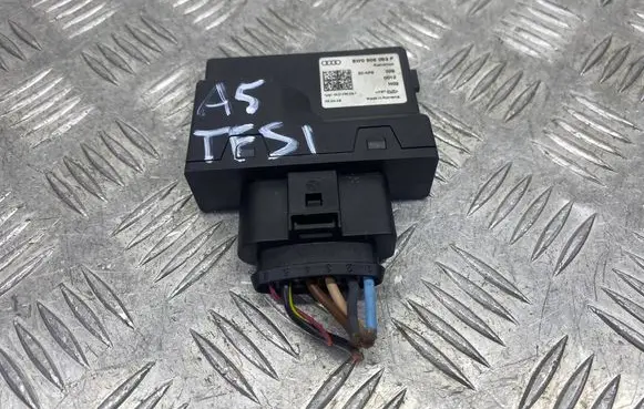 Audi A4 S4 B9 8W Fuel injection pump control unit/module 8W0906093F