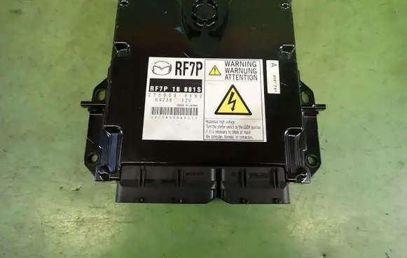 Mazda 5 Engine control unit/module ECU