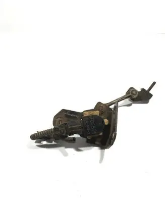 Mitsubishi Outlander Rear air suspension level height sensor 7D2511 B1019032