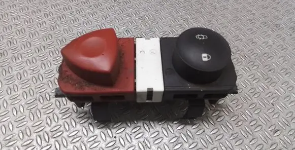Renault Scenic II - Grand scenic II Hazard light switch 8200095493