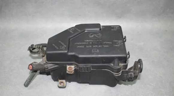 Alfa Romeo Giulietta Fuse module F940237000PTSJO2720