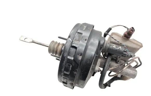 Volvo XC70 Brake booster 8646010 229701
