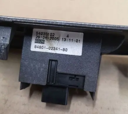 Toyota Corolla E120 E130 Electric window control switch 54035102 8480102341B0 7423102280