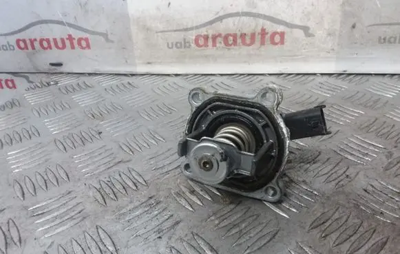 Opel Zafira B Thermostat/thermostat housing 55577072