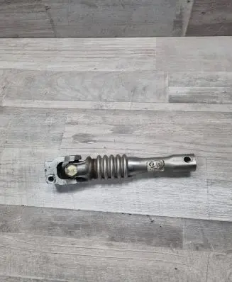 Steering column universal joint